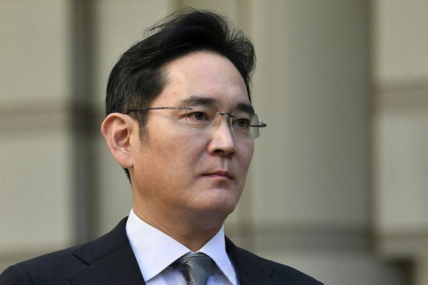 三星李在镕开启日本商务行程！刚在中国会见雷军等人