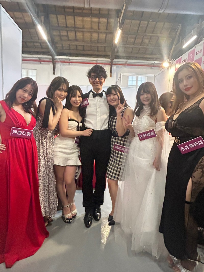 大尺互动太过激!女优表演没底薪!乙アリス(乙爱丽丝)重炮批评TAE!