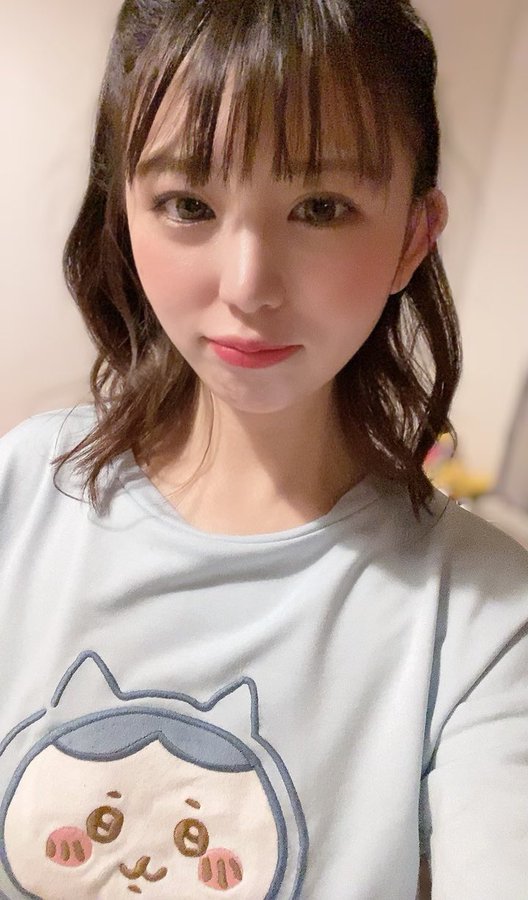 日花里唯(ひかり唯)出道作品番号及封面，日花里唯个人简介