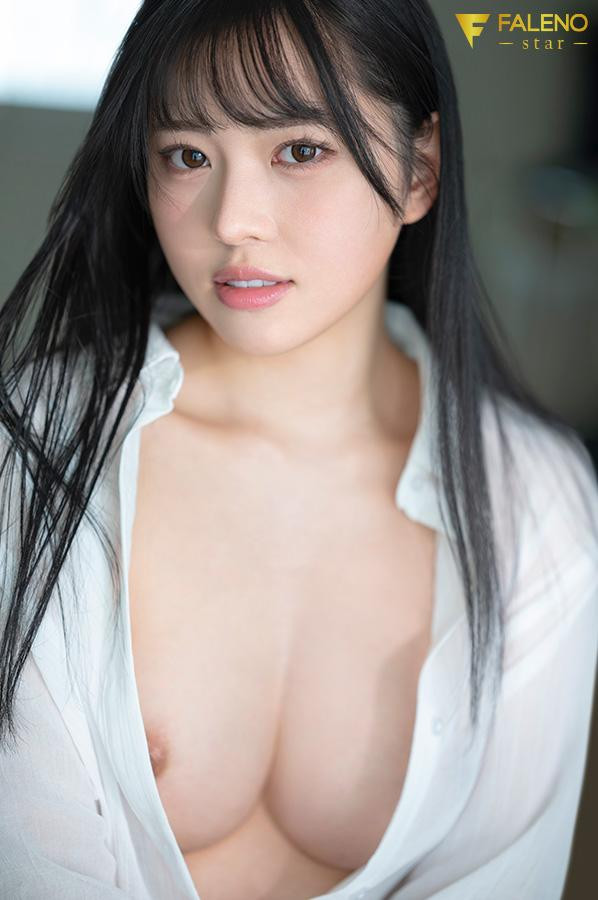 (FNS-138)FALENO五大神秘再现身一人！她是曾在日本全国大赛得奖的写真偶像！