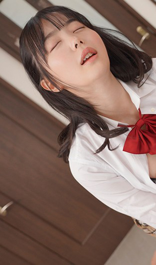 百瀬あすか(百濑飞鸟)作品MIAA-419发布！图书馆诱惑！带着奸诈微笑的制服美少女展现小恶魔属性