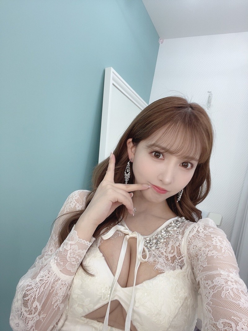 【美天棋牌】「三上悠亚」出道七周年!「性感爆乳」送粉丝福利,宣布自立门户当老板!【EV扑克官网】 【美天棋牌】「三上悠亚」出道七周年!「性感爆乳」送粉丝福利,宣布自立门户当老板!【EV扑克官网】