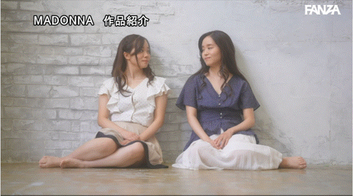 【美天棋牌】(JUR-653)真正的双胞胎人妻！ Madonna让她们在镜头前同时不伦！