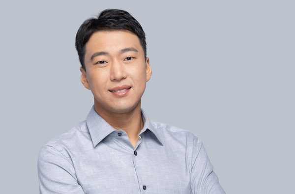 侯阳 微软大中华区董事长侯阳辟谣跳槽字节:不信谣不传谣