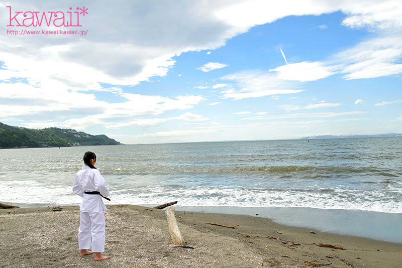 村流那(CAWD-954)没性爱会发疯！日本柔道全国亚军拍A片惹！