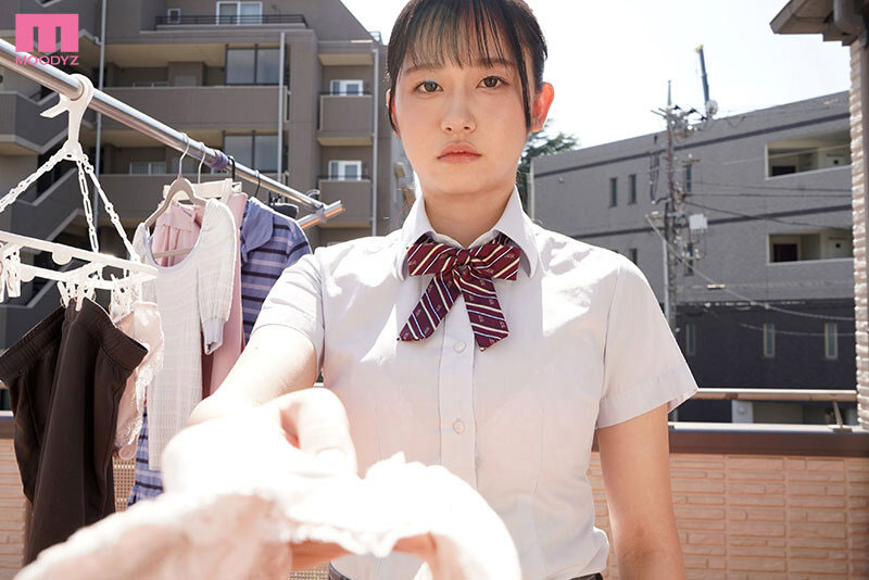 三木环奈(MIDA-561) 看到「穿乳牛装的巨乳妹妹」就超迷恋，用她的火辣J奶来安慰自己…