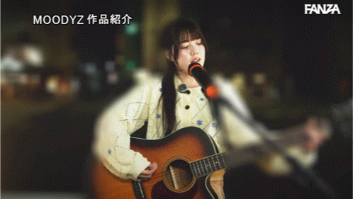 (MIFD-724)实在太穷了！街头歌手「白宫萌」牙一咬就拍A片惹！