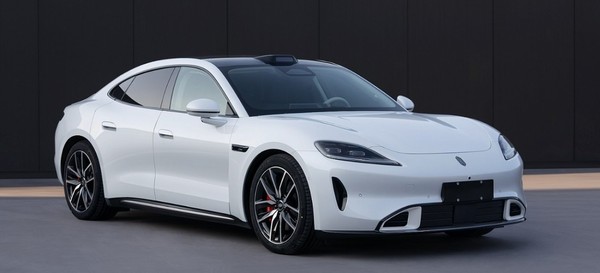 100度电能跑905公里！尚界Z7内饰曝光，能耗表现惊艳业界