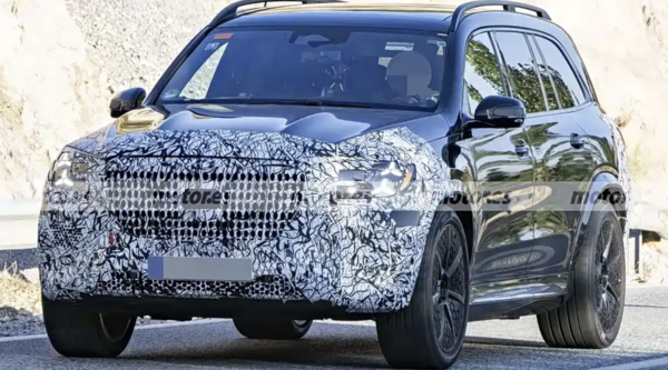 新款奔驰GLS造型提前曝光 采用全新灯组造型