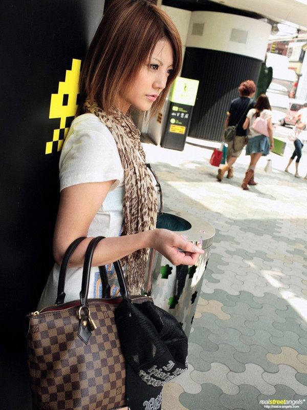 初代小恶魔辣妹!月野りさ(月野理纱)近况Update!