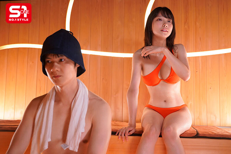 【美天棋牌】安达夕莉(SNOS-134) 让「童颜巨乳妹」待在混媚药的蒸气三温暖里，因敏感度满身汗发狂高潮…