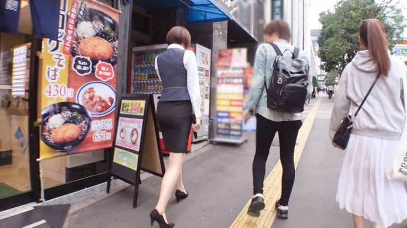 【美天棋牌】200GANA-2192涩谷午休的丝袜OL