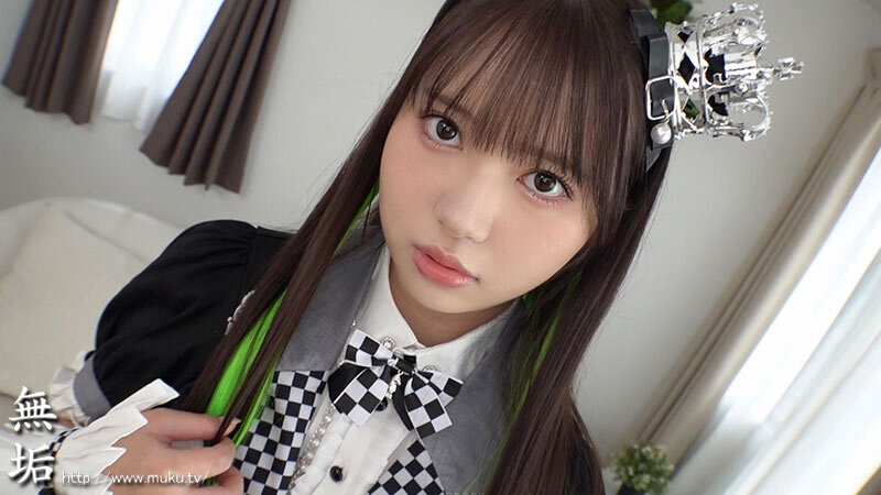 【美天棋牌】咲月阳菜(MUKC-122) 暗地从事性服务的「美少女偶像」，用迷人胴体火辣陪睡…