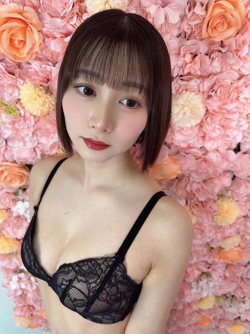 【美天棋牌】将成最强发片机器?月瀬りりあ(月濑莉莉亚)拍了这支作品! 【美天棋牌】将成最强发片机器?月瀬りりあ(月濑莉莉亚)拍了这支作品!