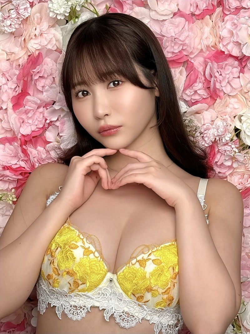 【美天棋牌】将成最强发片机器?月瀬りりあ(月濑莉莉亚)拍了这支作品! 【美天棋牌】将成最强发片机器?月瀬りりあ(月濑莉莉亚)拍了这支作品!