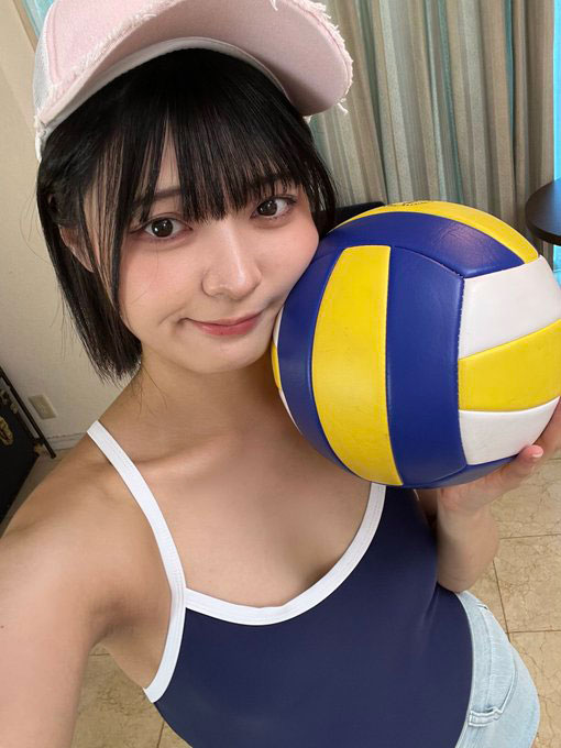 (MUKC-128) 抽牌决斗！23岁E罩杯白皙雪乳美少女「虹村优美」挑战性爱卡牌对决惨遭中出！