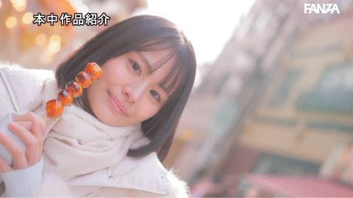 HMN-895 现役美食网红女大生出道了,45公分极纤细腰太有看点!